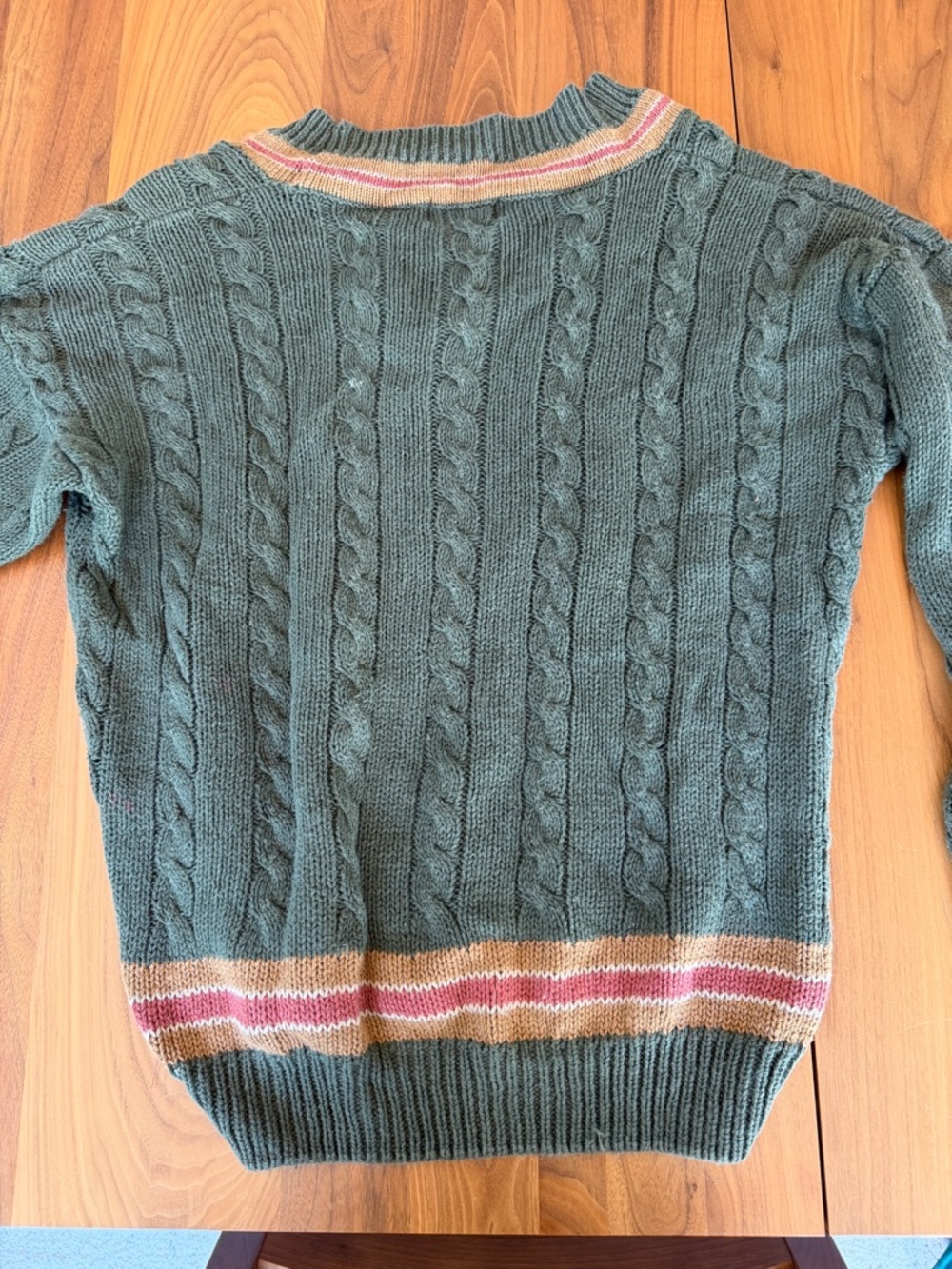 Patterned Knit V-Neck Sweater - Picture 2 of 4